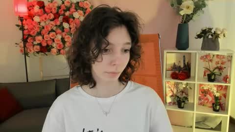 Snapshot of emmanuellbrown chatting on 02-15-26, 04:09 emmanuellbrown online show from 02-15-26, 04:09