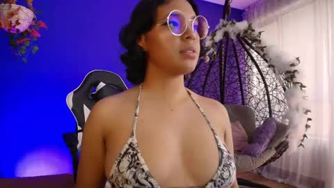 Emma 3 online show from 04-09-26, 07:08