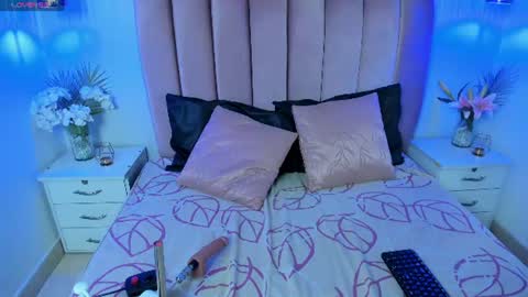 Snapshot of emmarogerss_ chatting on 07-15-26, 04:51 emmarogerss_ online show from 07-15-26, 04:51