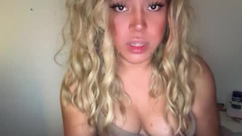 YourDreamGirl Emma  online show from 02-19-26, 12:23