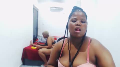 Emmy Lilly and Sam online show from 12-05-24, 07:17