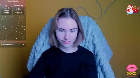 Snapshot of emmi_rossum chatting on 01-17-26, 06:18 Emmi online show from 01-17-26, 06:18