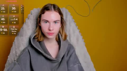 Snapshot of emmi_rossum chatting on 02-13-26, 07:04 Emmi online show from 02-13-26, 07:04