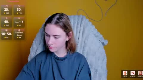 Snapshot of emmi_rossum chatting on 02-15-26, 07:51 Emmi online show from 02-15-26, 07:51