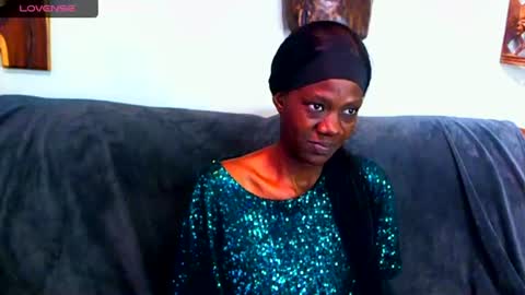 Snapshot of emmiblaq chatting on 06-30-26, 09:54 emmiblaq online show from 06-30-26, 09:54