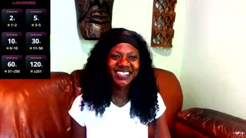 Snapshot of emmiblaq chatting on 08-08-26, 10:17 emmiblaq online show from 08-08-26, 10:17