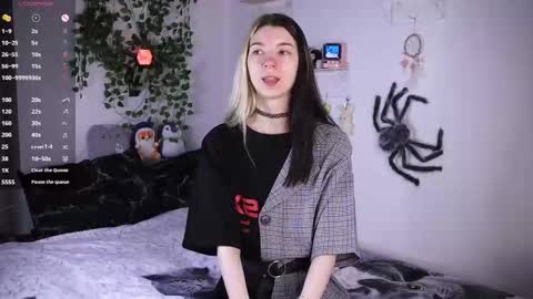 emmie_everly online show from 11-23-25, 02:50