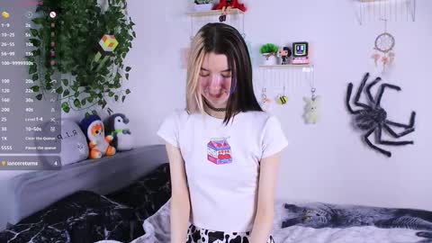 emmie_everly online show from 12-17-25, 01:06