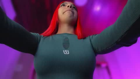 Snapshot of emmily_savage chatting on 01-06-26, 11:36 online show from 01-06-26, 11:36