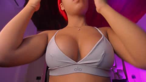 Snapshot of emmily_savage chatting on 02-23-26, 12:13 online show from 02-23-26, 12:13