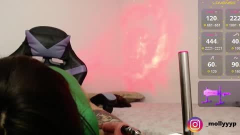 Emmy online show from 10-27-25, 02:59