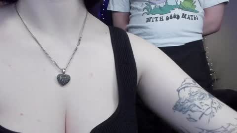 Emily Johny online show from 12-19-24, 02:45