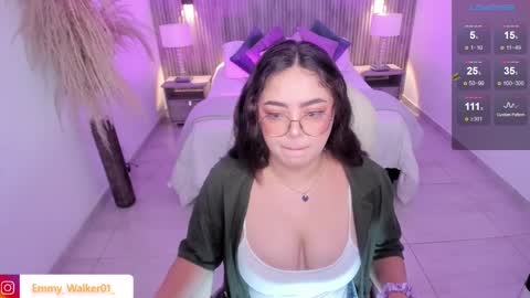 Emmy Walker online show from 10-14-25, 11:00