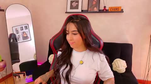 Emmy Evans  online show from 03-02-26, 07:32