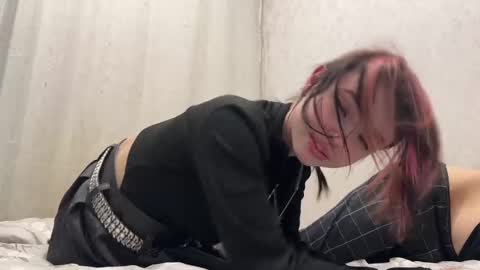 Gabriel  Elizabeth online show from 03-04-25, 08:38