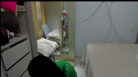 emperatriztapia online show from 12-01-25, 01:32