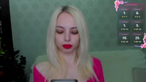 Snapshot of empress_ki chatting on 01-19-25, 01:21 Ki online show from 01-19-25, 01:21