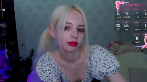 Snapshot of empress_ki chatting on 03-11-25, 11:04 Ki online show from 03-11-25, 11:04