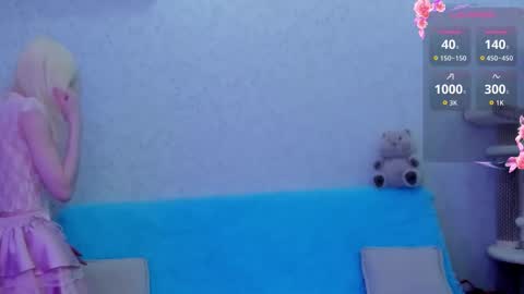 Snapshot of empress_ki chatting on 09-18-25, 12:34 Ki online show from 09-18-25, 12:34