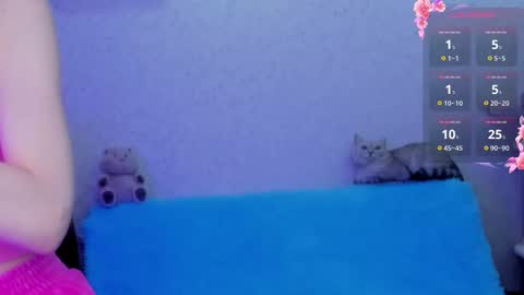 Snapshot of empress_ki chatting on 10-19-25, 12:22 Ki online show from 10-19-25, 12:22