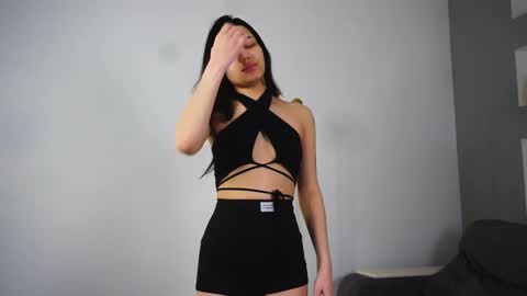 Snapshot of empty_drive chatting on 02-05-26, 06:40 Susie online show from 02-05-26, 06:40