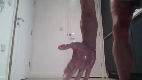 emrys2016833836 online show from 11-19-25, 05:35