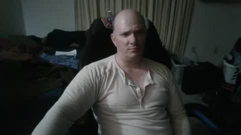 Snapshot of emsguy1 chatting on 12-06-24, 05:53 Matt online show from 12-06-24, 05:53