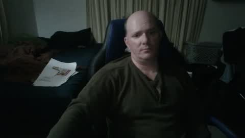 Snapshot of emsguy1 chatting on 12-26-24, 05:15 Matt online show from 12-26-24, 05:15