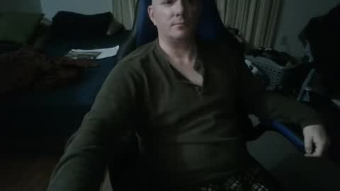 Snapshot of emsguy1 chatting on 01-07-25, 05:12 Matt online show from 01-07-25, 05:12