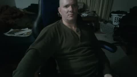 Snapshot of emsguy1 chatting on 01-12-25, 05:24 Matt online show from 01-12-25, 05:24