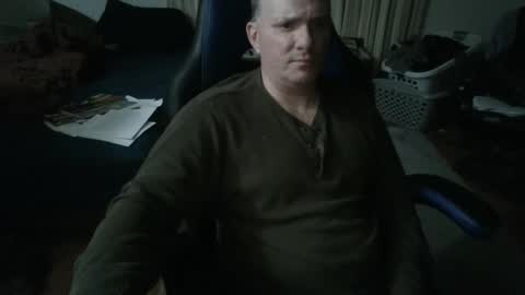 Snapshot of emsguy1 chatting on 02-13-25, 08:06 Matt online show from 02-13-25, 08:06