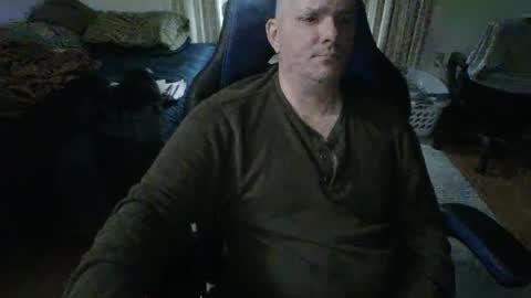 Snapshot of emsguy1 chatting on 02-22-25, 05:02 Matt online show from 02-22-25, 05:02