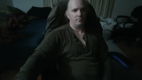 Snapshot of emsguy1 chatting on 03-06-25, 05:14 Matt online show from 03-06-25, 05:14