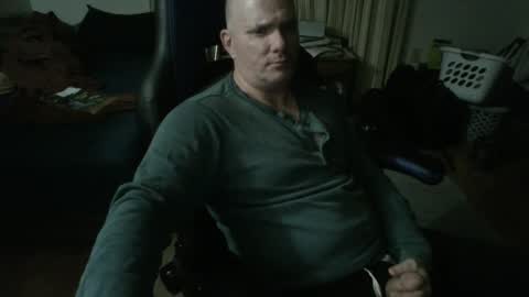 Snapshot of emsguy1 chatting on 09-10-25, 02:55 Matt online show from 09-10-25, 02:55