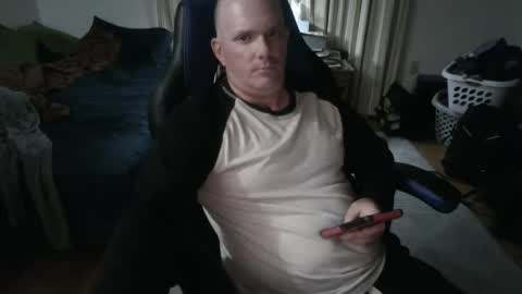 Snapshot of emsguy1 chatting on 10-30-25, 03:52 Matt online show from 10-30-25, 03:52