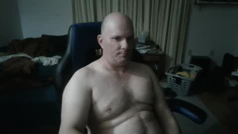 Snapshot of emsguy1 chatting on 03-08-26, 05:44 Matt online show from 03-08-26, 05:44