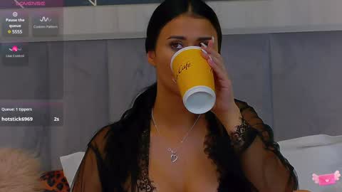  Emy  online show from 01-09-25, 01:02