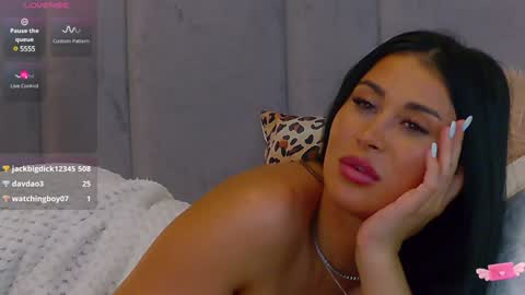  Emy  online show from 01-16-25, 02:19