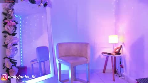 EMYLY  online show from 11-29-25, 11:19