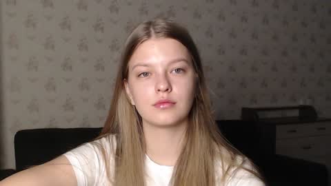 EmySway online show from 12-13-24, 05:21