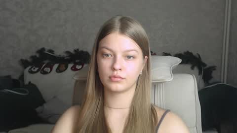 EmySway online show from 01-04-25, 02:14