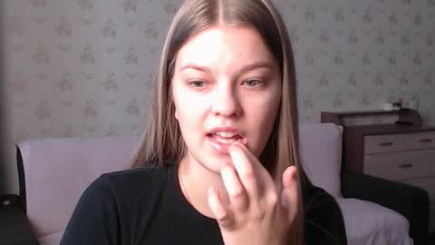 EmySway online show from 11-10-25, 07:18