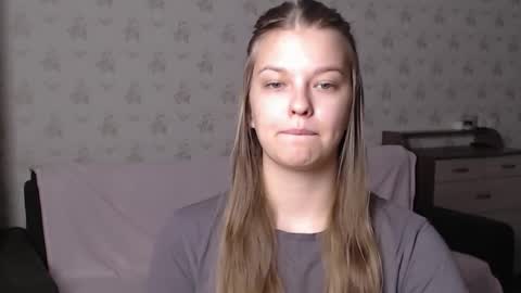 EmySway online show from 11-13-25, 02:38