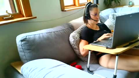 emyxxl online show from 07-09-26, 01:37