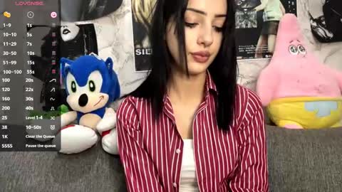 Amelia online show from 11-06-25, 08:21