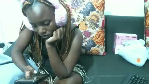 Snapshot of enchantedvee chatting on 03-22-26, 10:24 Vee online show from 03-22-26, 10:24