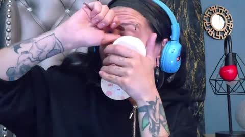 EnchantressQueen online show from 04-14-26, 12:22