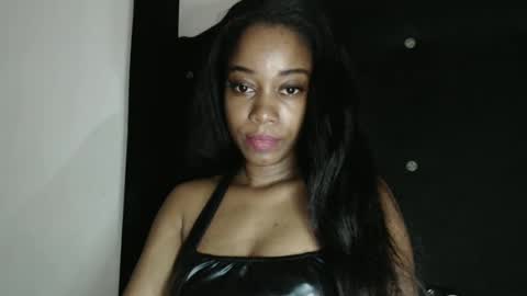 Snapshot of enchantriss chatting on 02-06-25, 06:13 Enchantriss online show from 02-06-25, 06:13