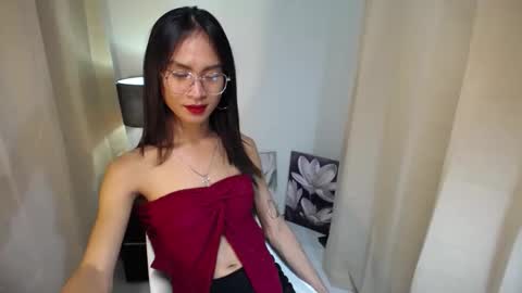 enchantriss69 online show from 12-11-24, 12:44
