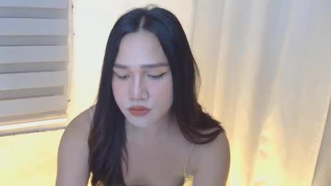 Snapshot of endless_lover22 chatting on 11-25-25, 12:05 sahara love online show from 11-25-25, 12:05